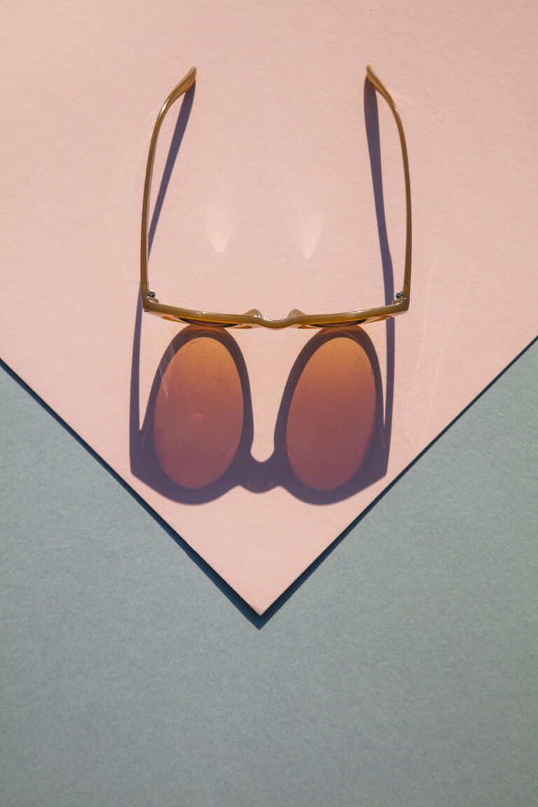 Accesorios sin género redefiniendo el diseño actual