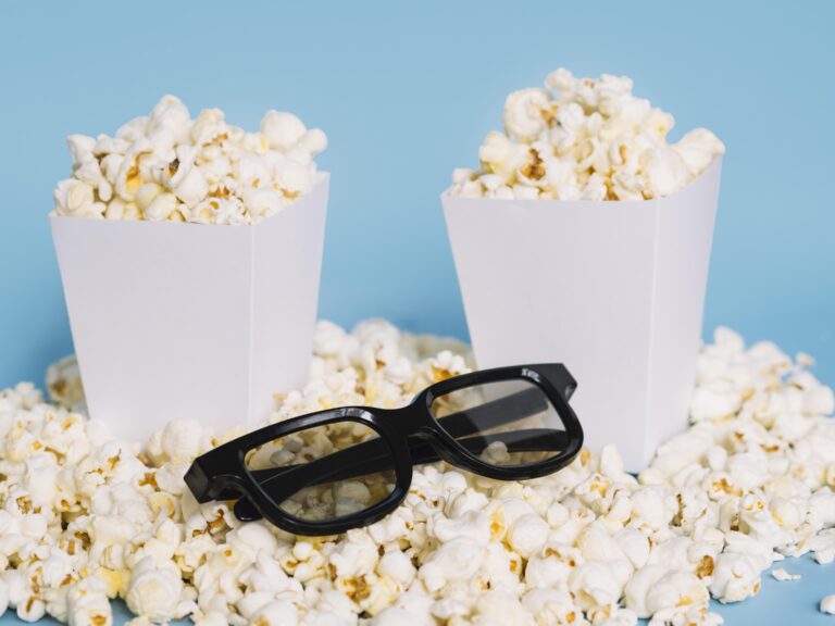 El rol de las gafas en la construcción de identidad en el cine